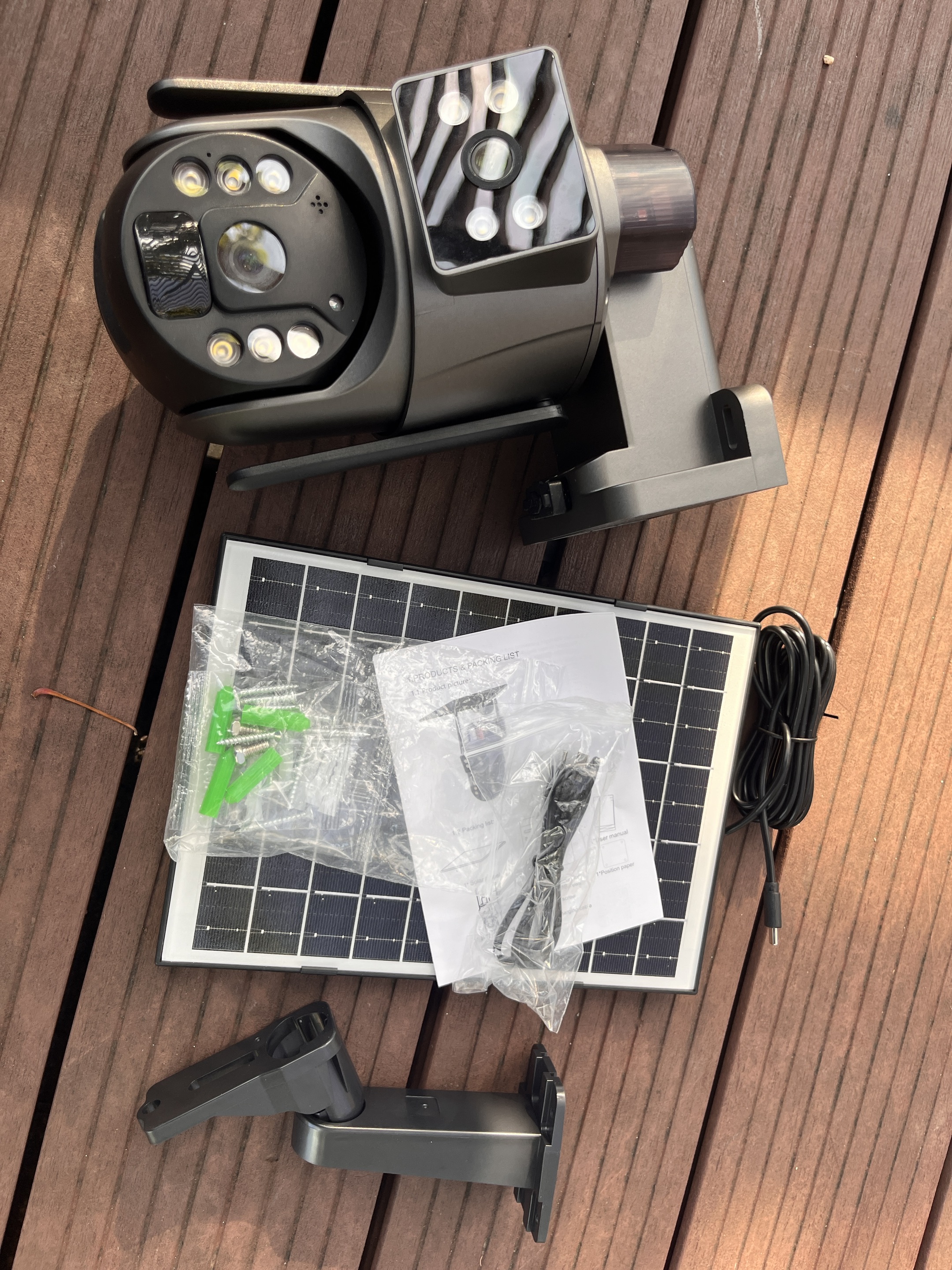 セキュリティ・セーフティ vivi WiFi Security Camera with 6MP, Dual Lens, Solar Powered, 360