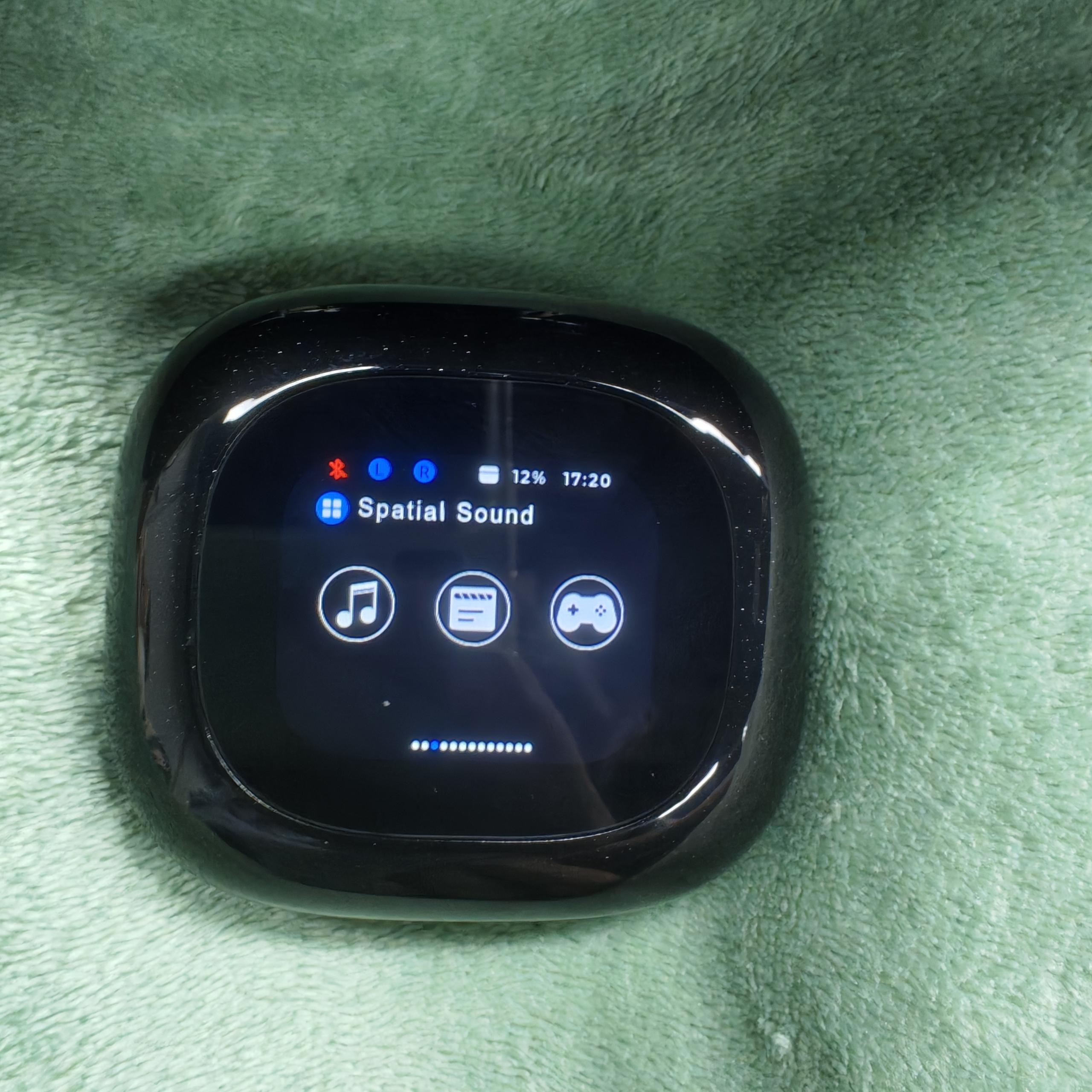 Great earbuds with translation features