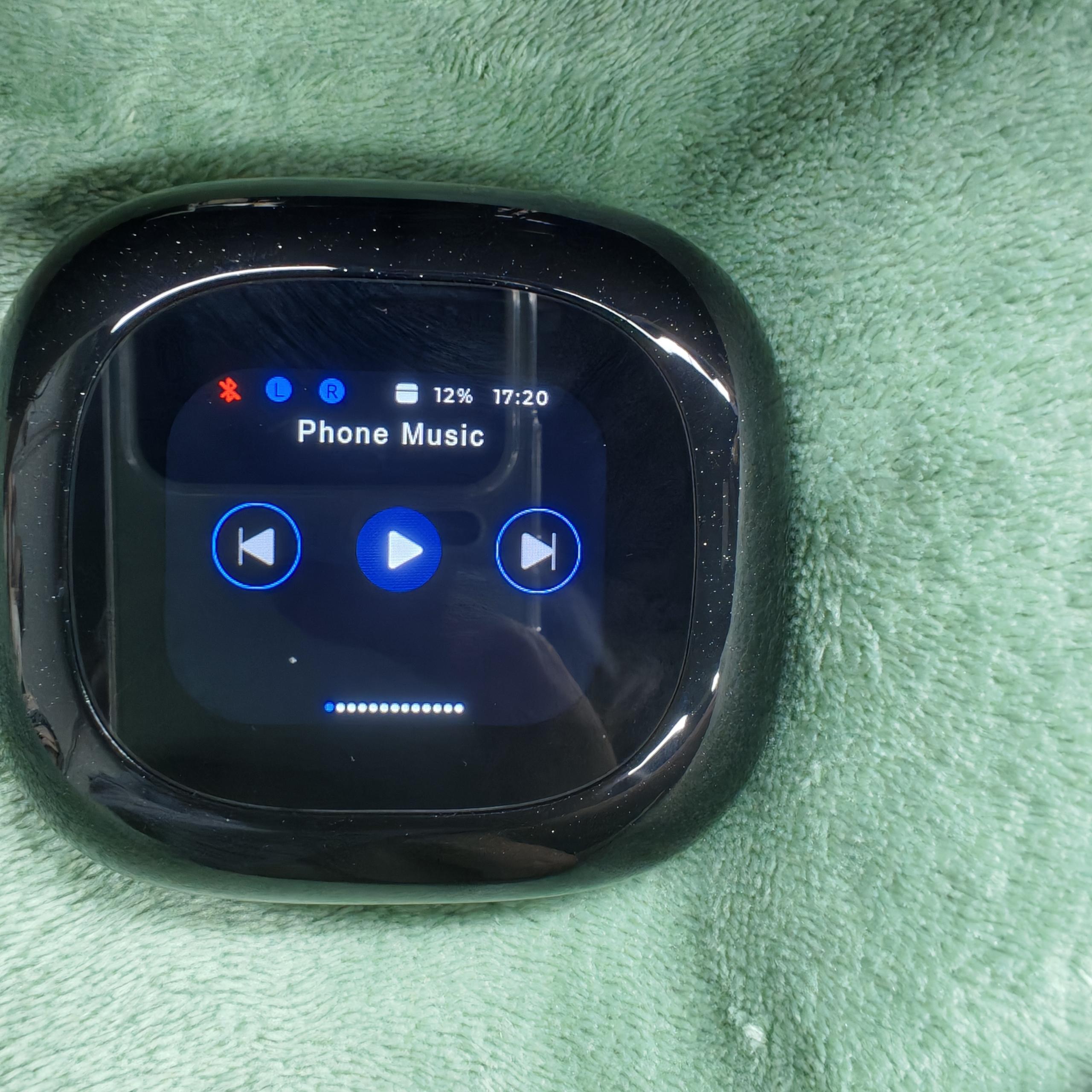 Great earbuds with translation features